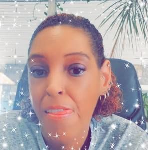 Meet your Posher, Jackia